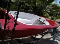 Donzi sweet 16 1976 complete boat restoration. Before